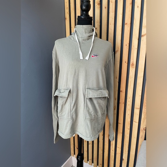 nike heritage overhead hoodie